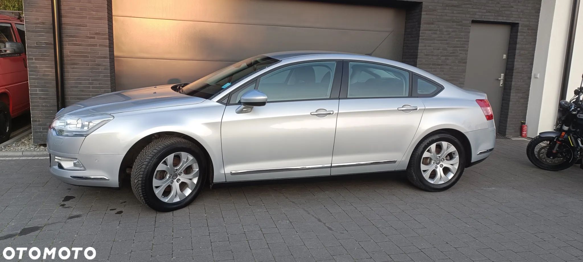 Citroën C5 2.0 16V Confort - 1