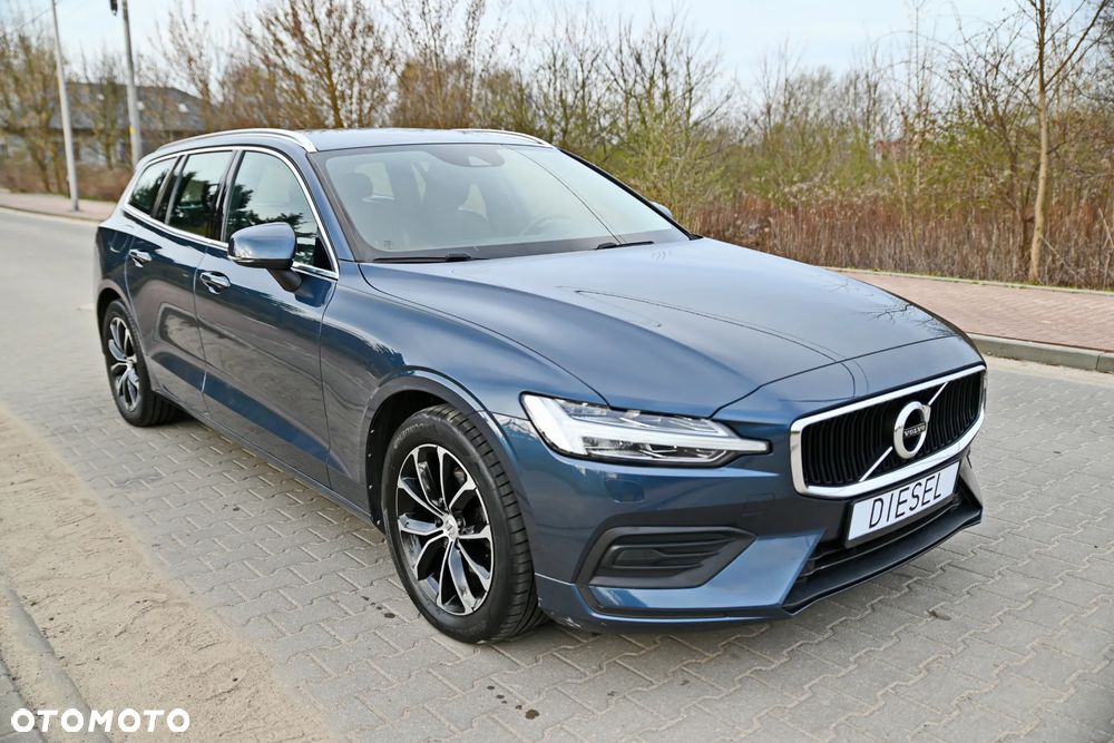 Volvo V60 D4 Geartronic Momentum Pro - 1