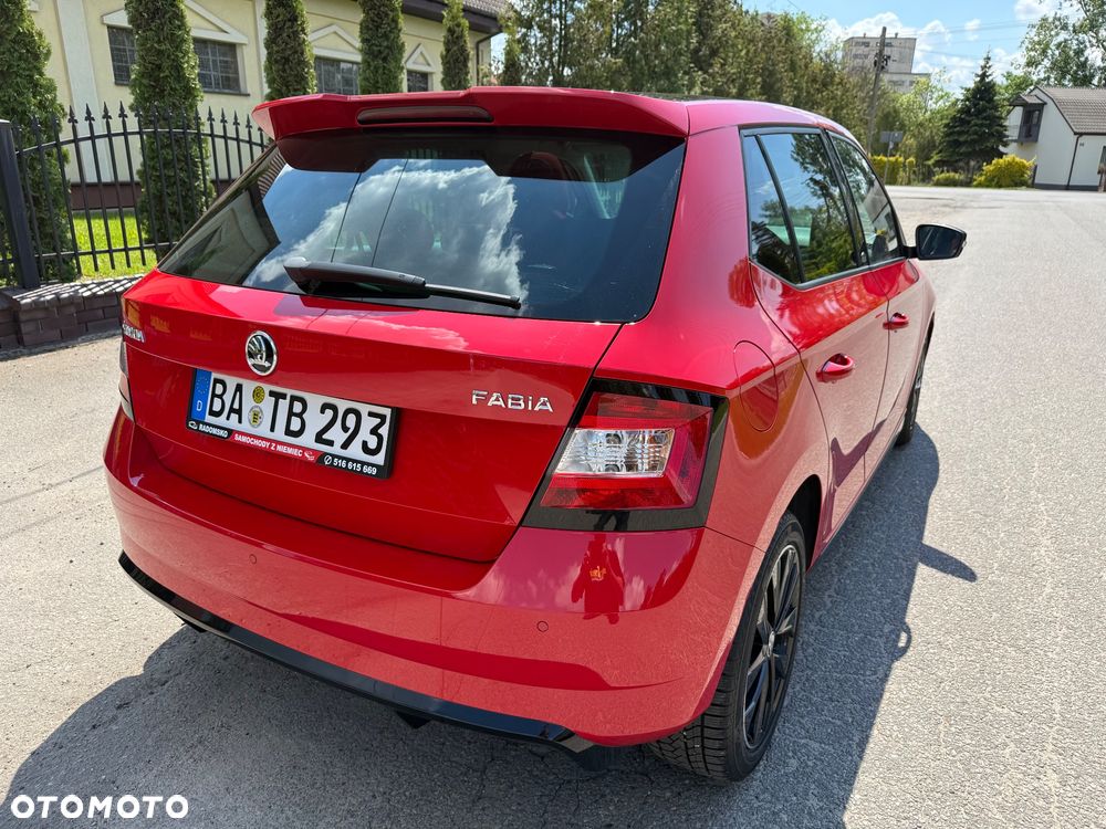 Skoda Fabia 1.0 TSI Monte Carlo - 25