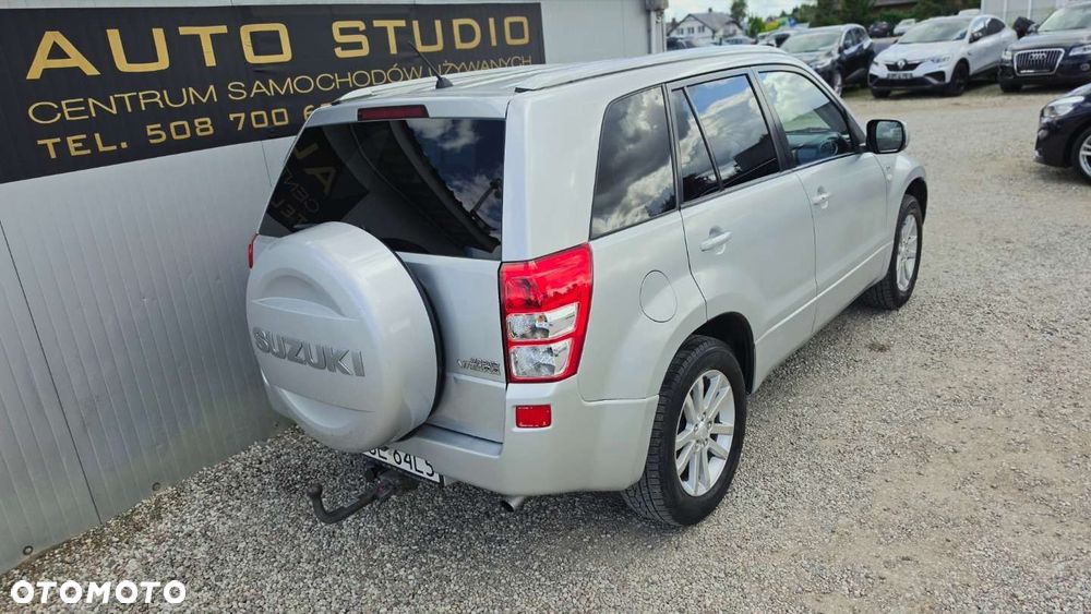 Suzuki Grand Vitara - 22