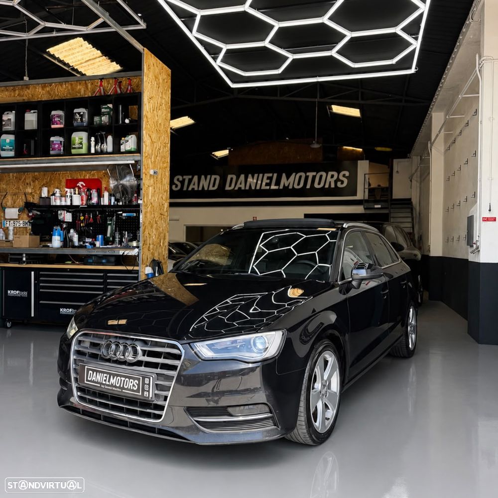Audi A3 Sportback 2.0 TDI S line Sport Pack - 1
