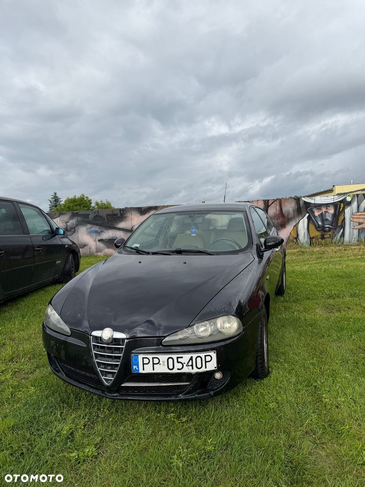 Alfa Romeo 147 1.9 JTD 8V Progression - 1