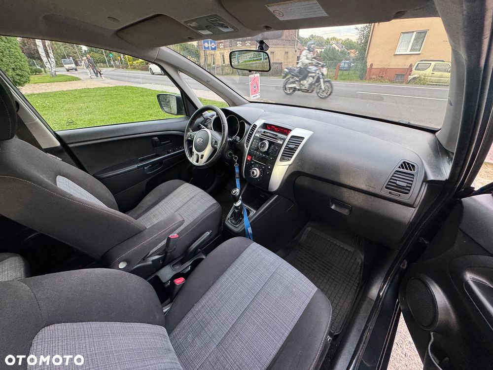 Kia Venga 1.4 CVVT Fifa World Cup Edition - 10
