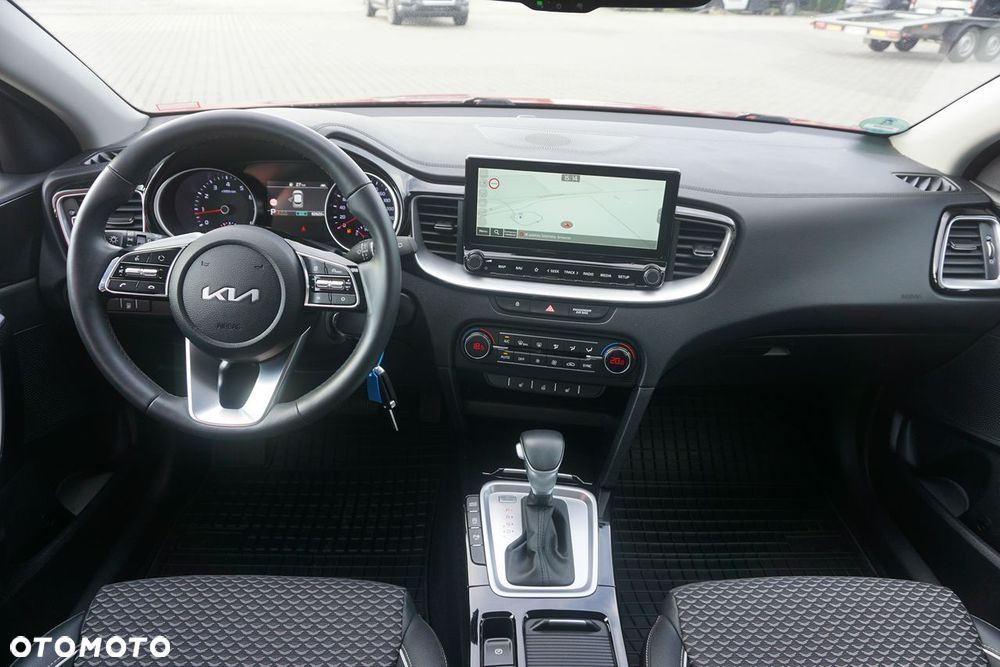 Kia XCeed 1.5 T-GDI MHEV Prestige Line DCT - 19
