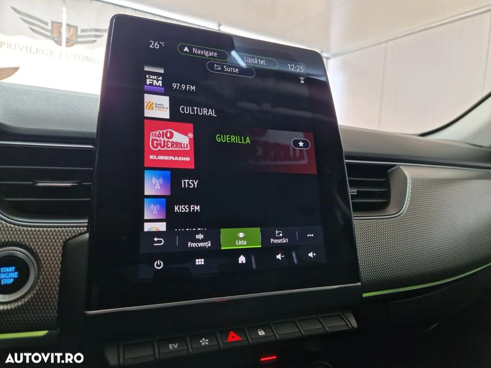 Renault Arkana E-TECH 145 Evolution - 28