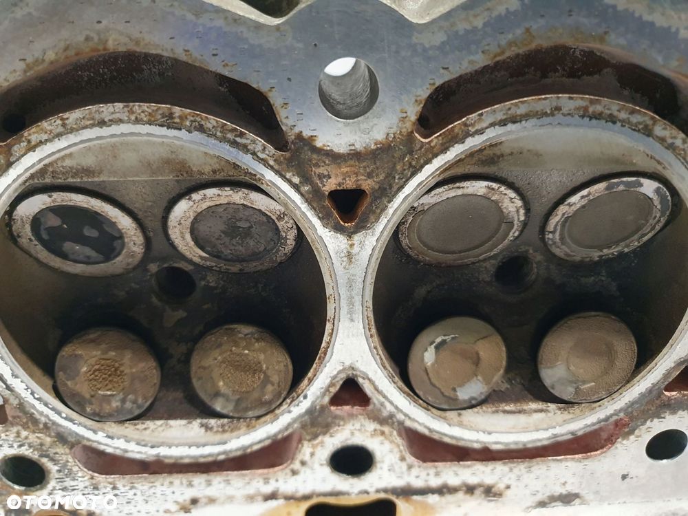 GŁOWICA CYLINDRÓW Peugeot 207 1.4 16V 9656249480 KFU 88KM - 10