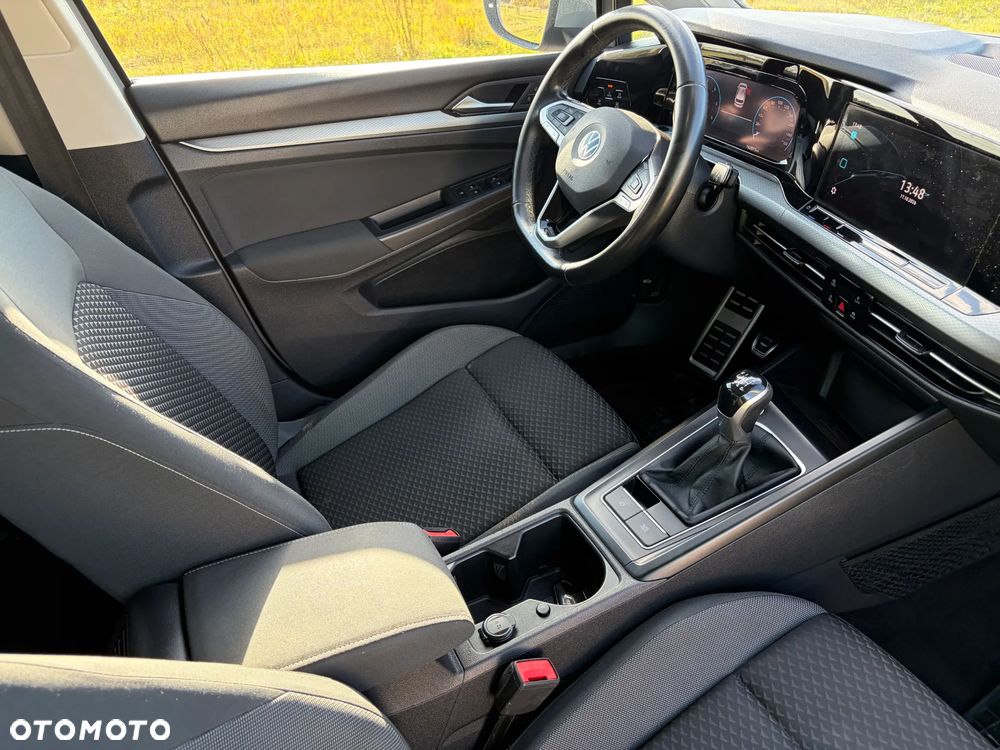 Volkswagen Golf - 18