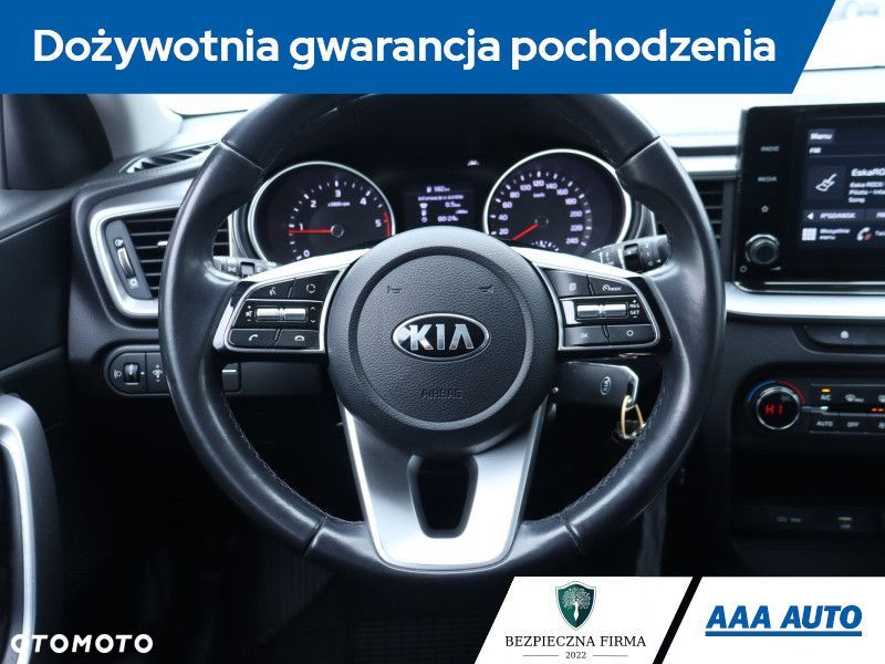 Kia Ceed - 21