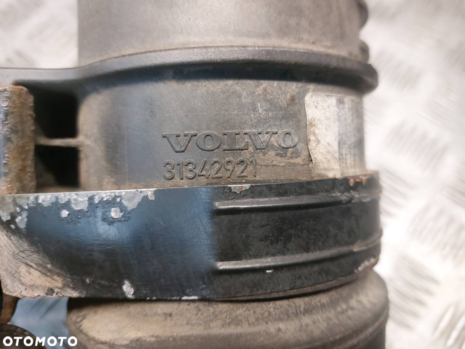 OBUDOWA PODSTAWA FILTRA PALIWA VOLVO XC60 I 2.4 D5 31342921 - 5