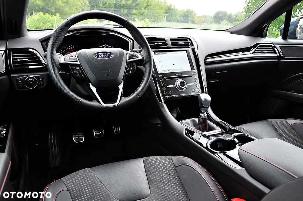Ford Mondeo 2.0 EcoBlue ST-Line - 15