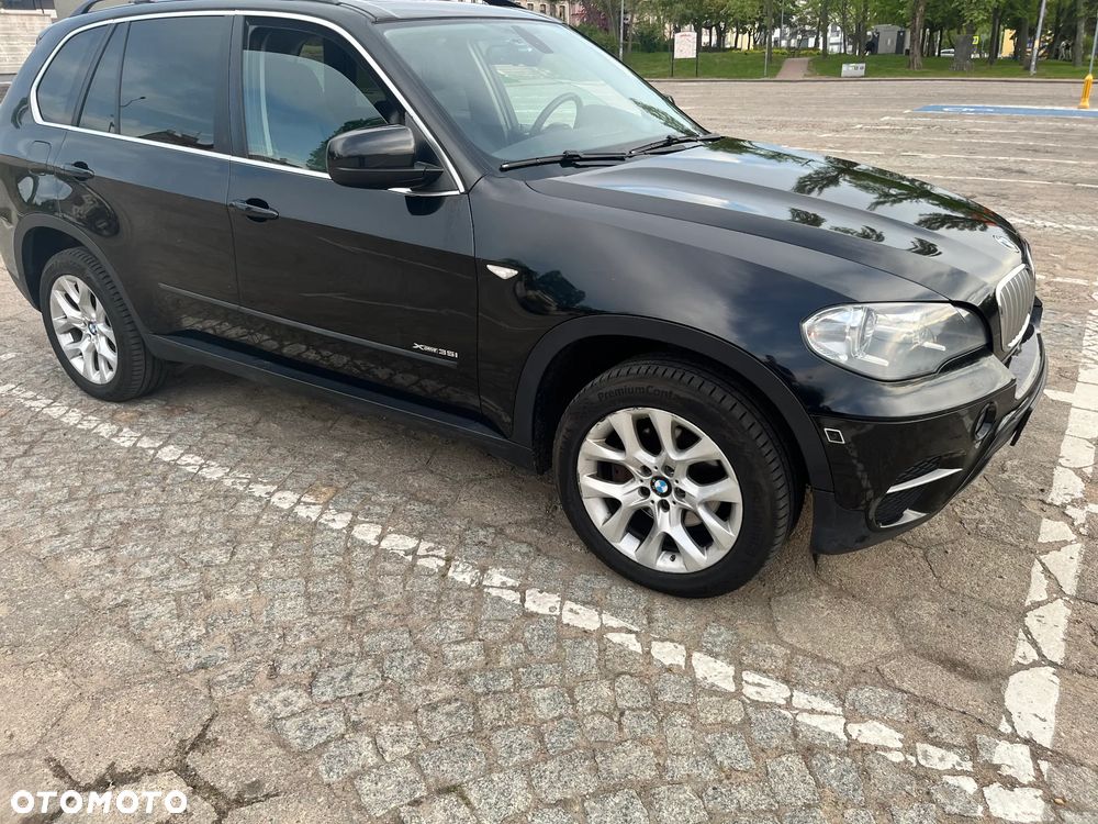 BMW X5 xDrive35i - 1