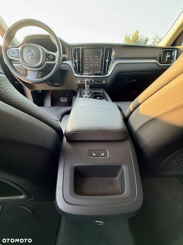 Volvo V60 D4 Inscription - 9