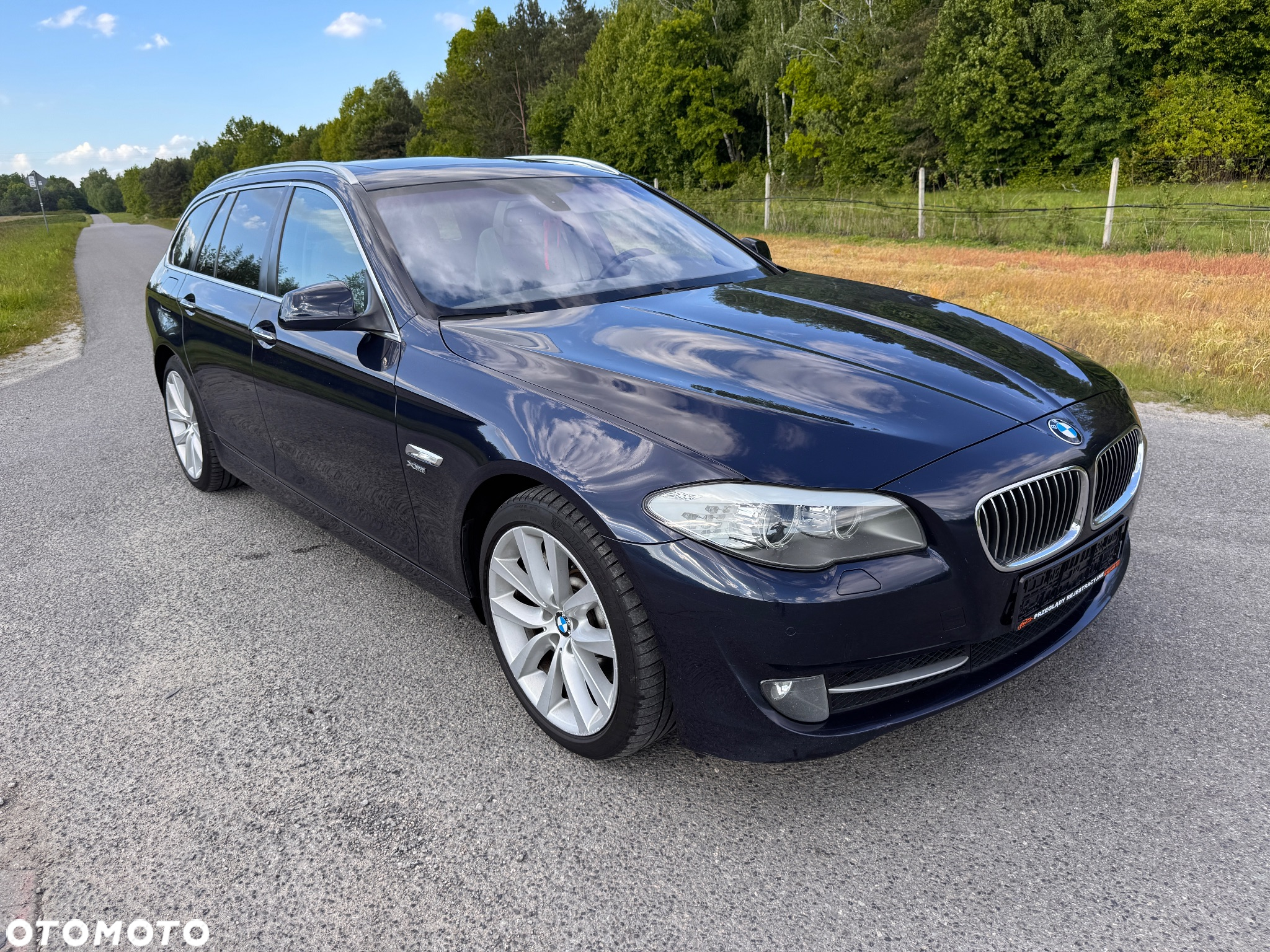 BMW Seria 5 530d xDrive Touring Luxury Line - 36