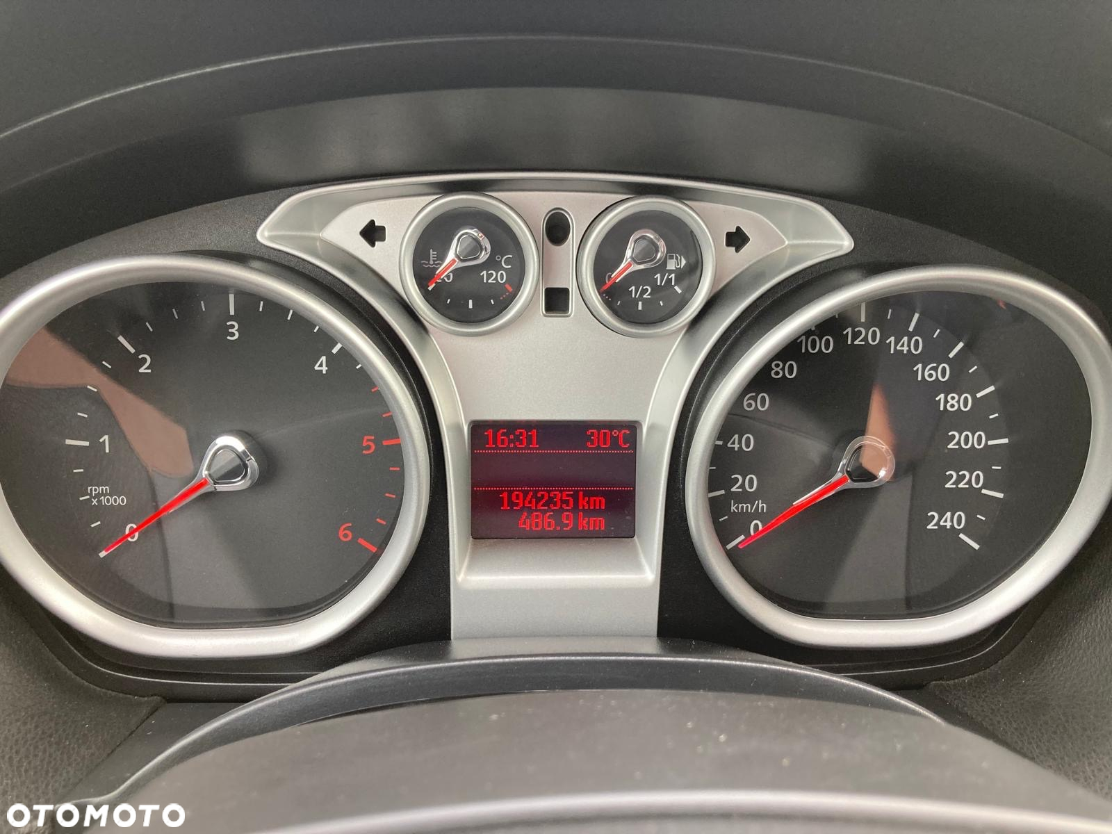 Ford Kuga 2.0 TDCi Titanium - 18