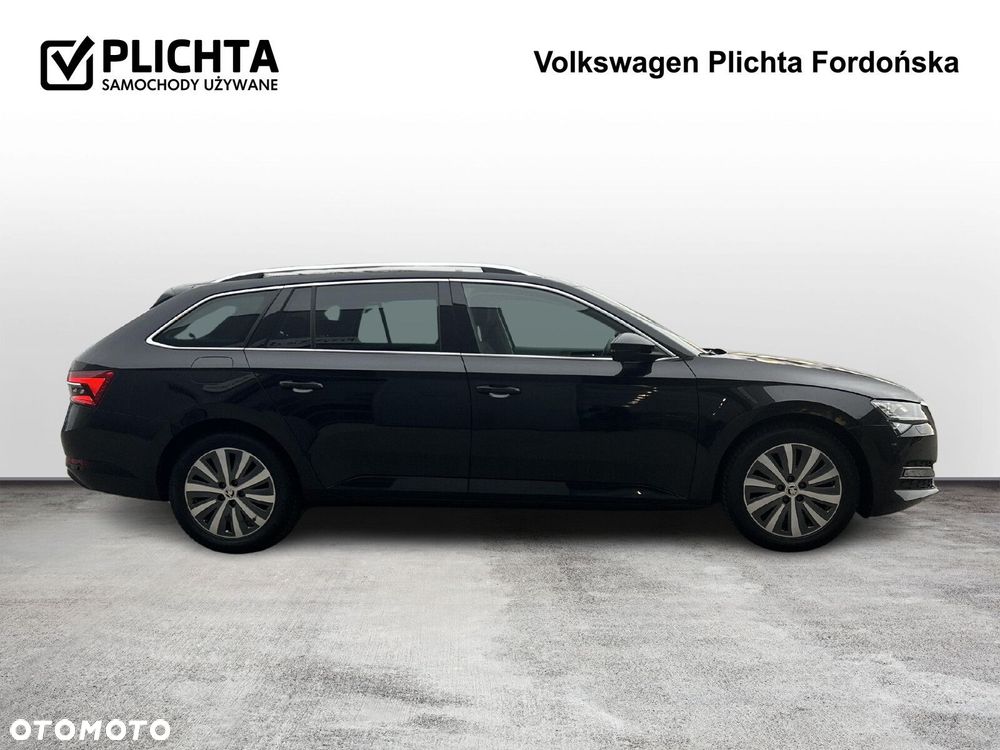 Skoda Superb 2.0 TDI SCR Style DSG - 6