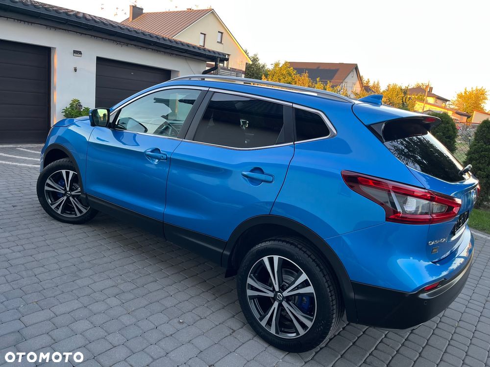 Nissan Qashqai 1.2 DIG-T N-Connecta EU6 - 3