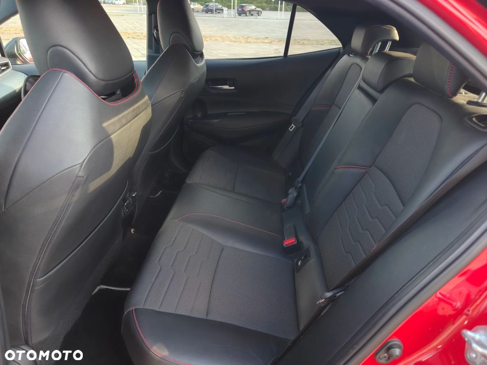 Toyota Corolla 1.8 Hybrid Selection - 14