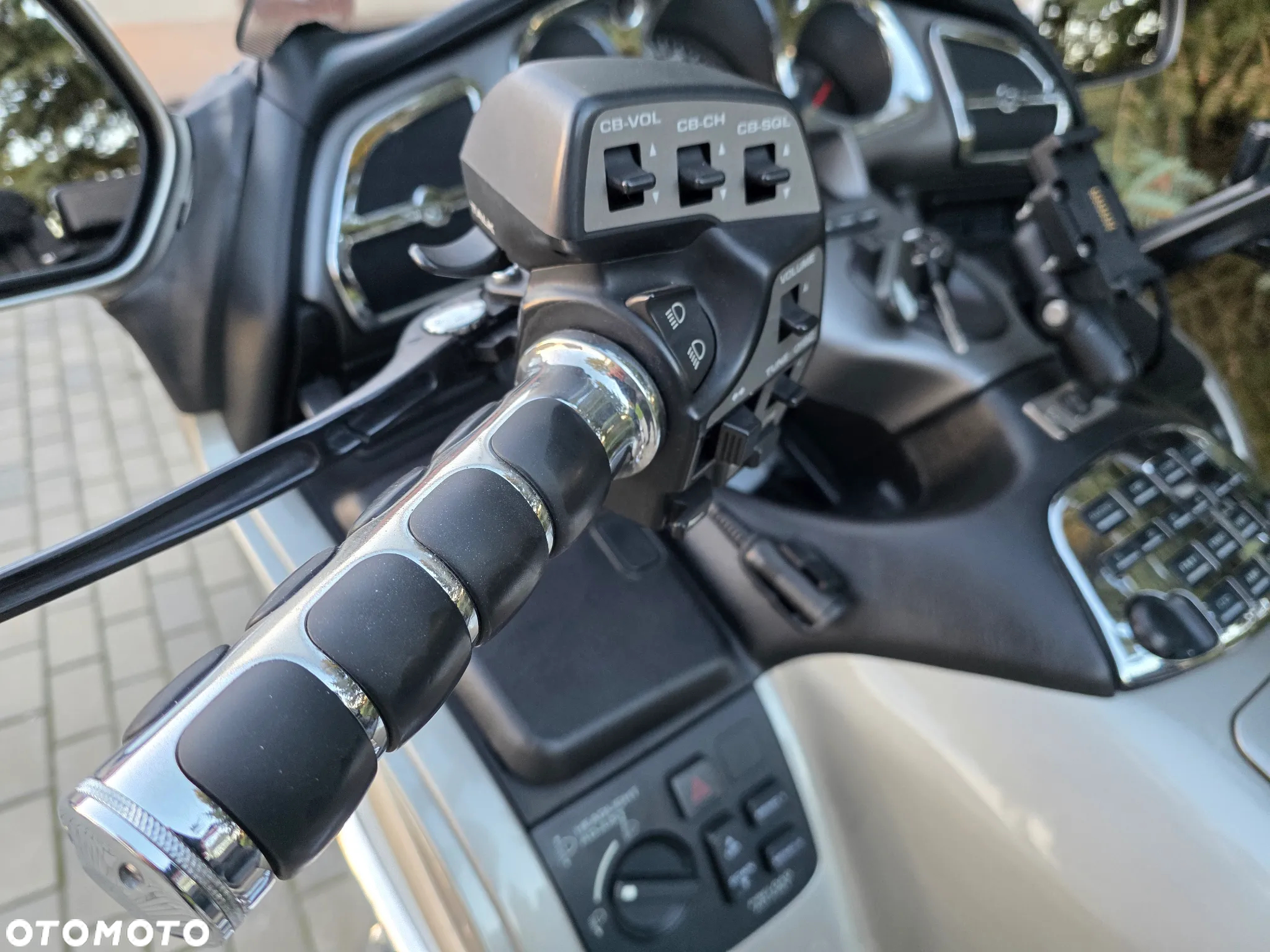 Honda GL - 33