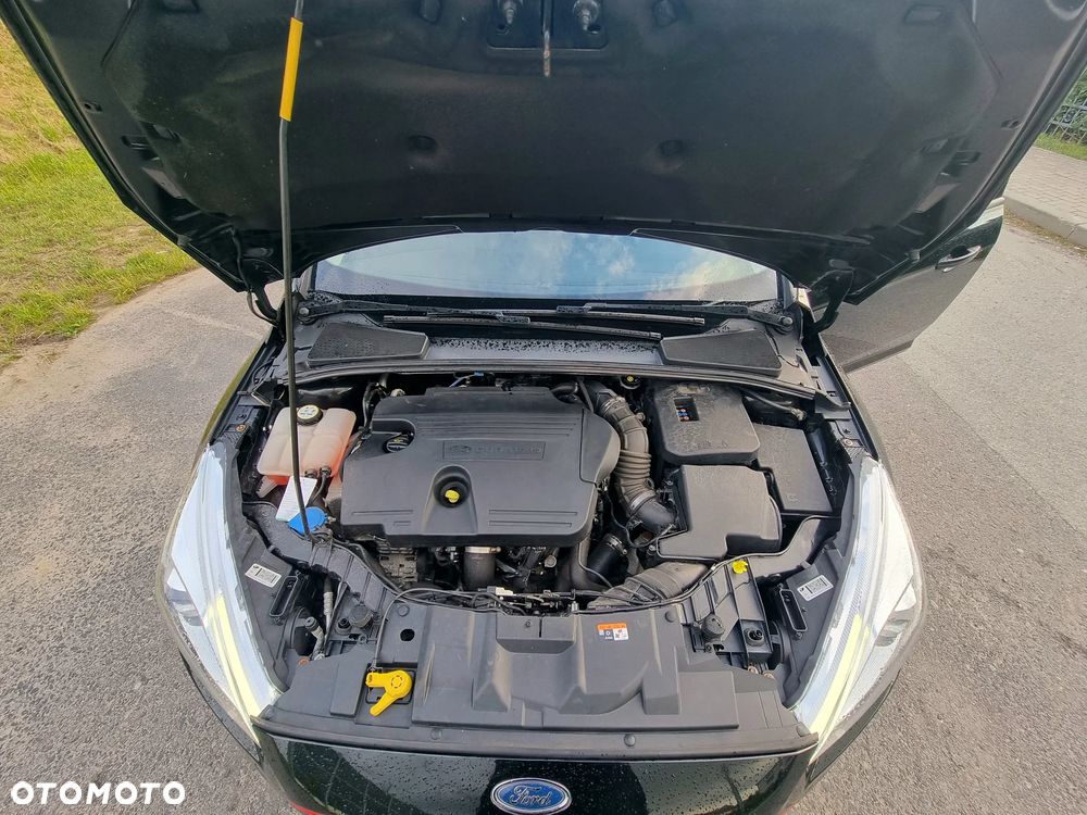 Ford Focus - 23