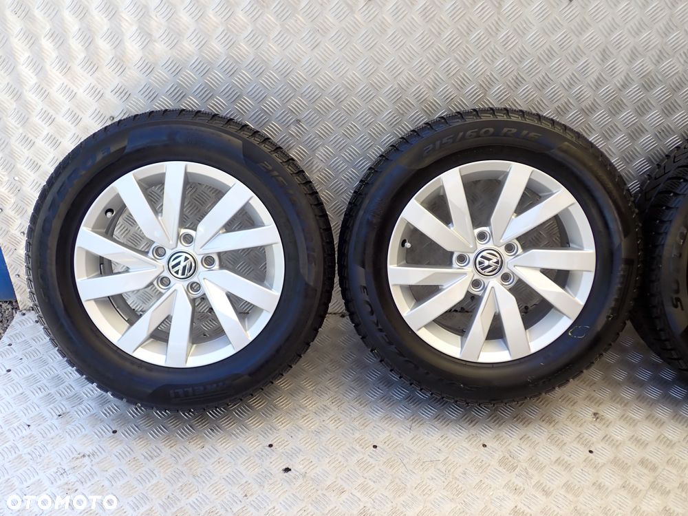 KOŁA FELGI ALUMINIOWE VW PASSAT B8  6,5JX16  ET 41 5X112  3G0601025BJ  Z OPONAMI ZIMA PIRELLI 215/60/16 - 3