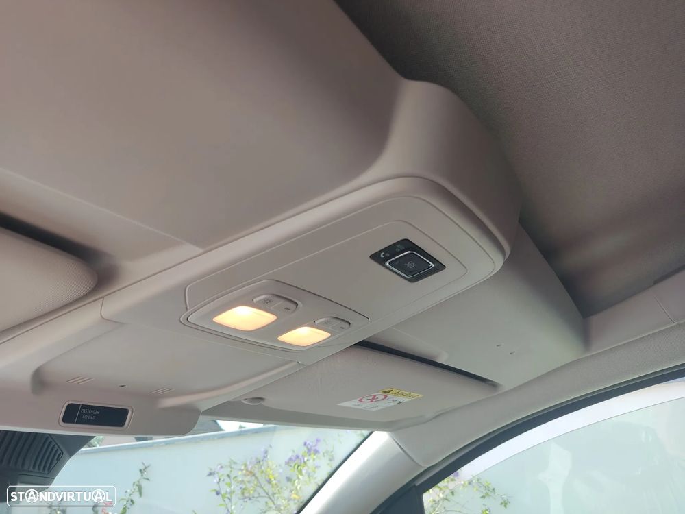 Nissan E-TOWNSTAR - 26