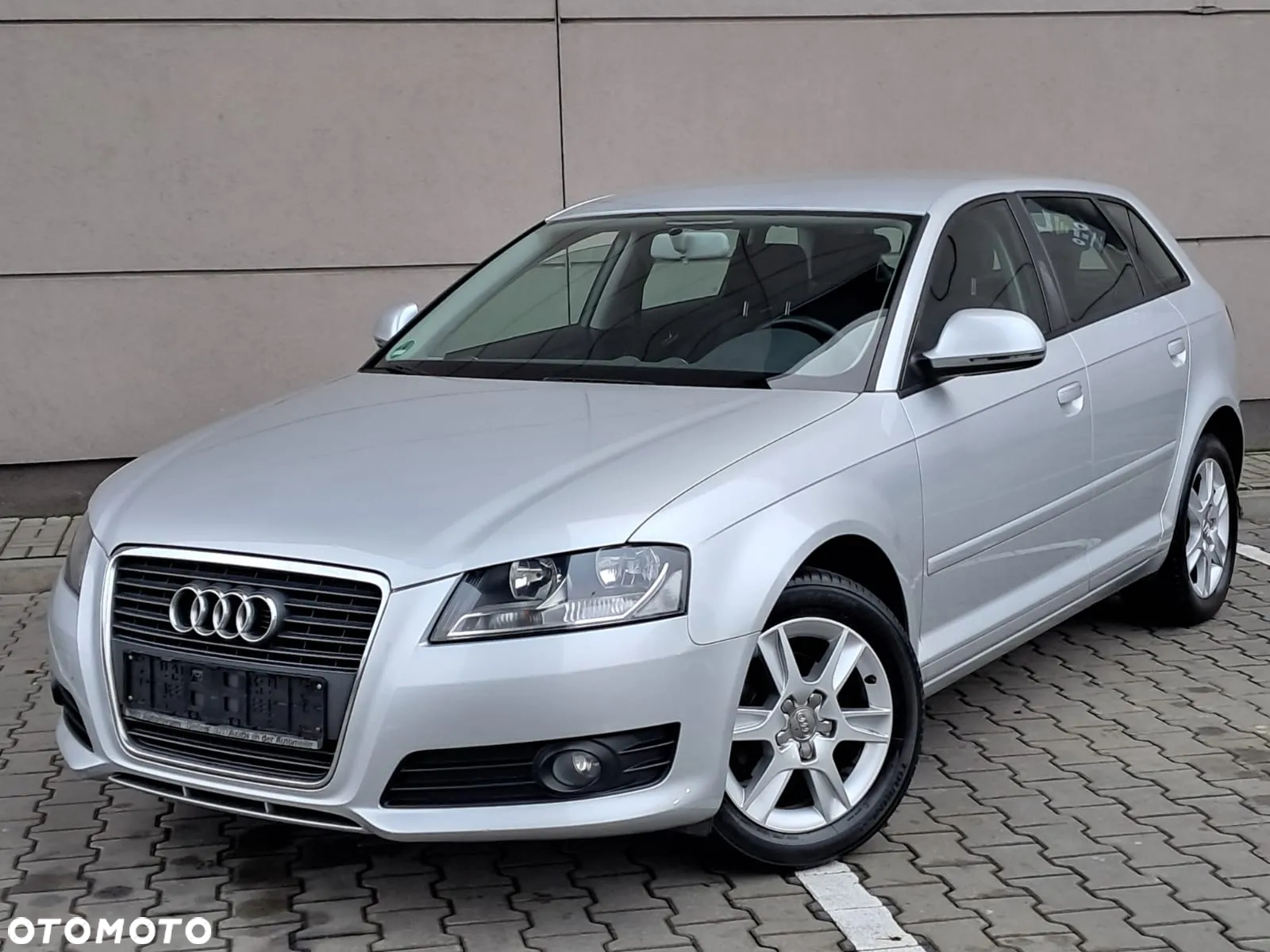 Audi A3 1.6 Attraction - 17