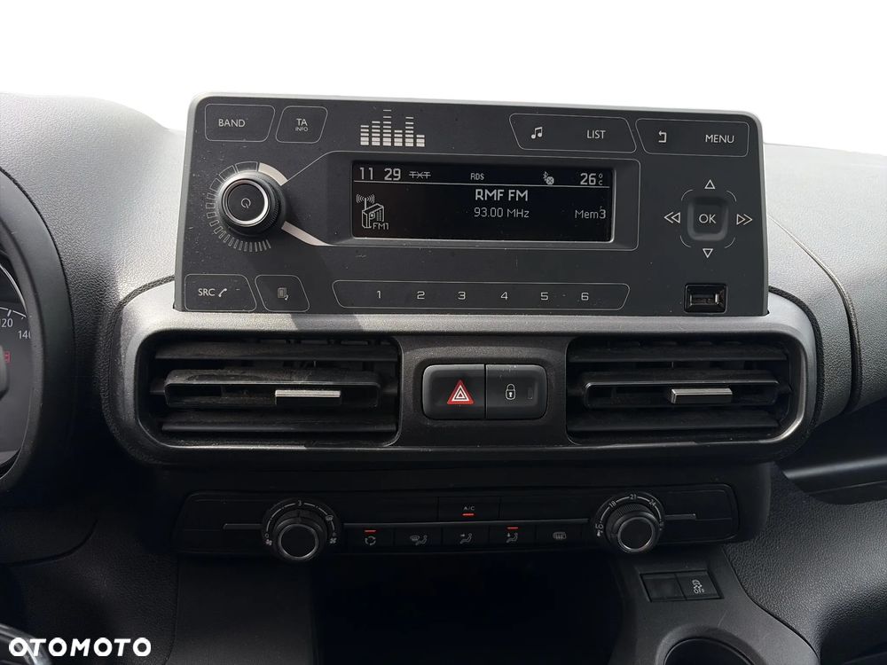 Opel COMBO XL ESSENTIA L2 VAN 1,5 CDTI 131KM_SalonPL_F-VAT23 - 15
