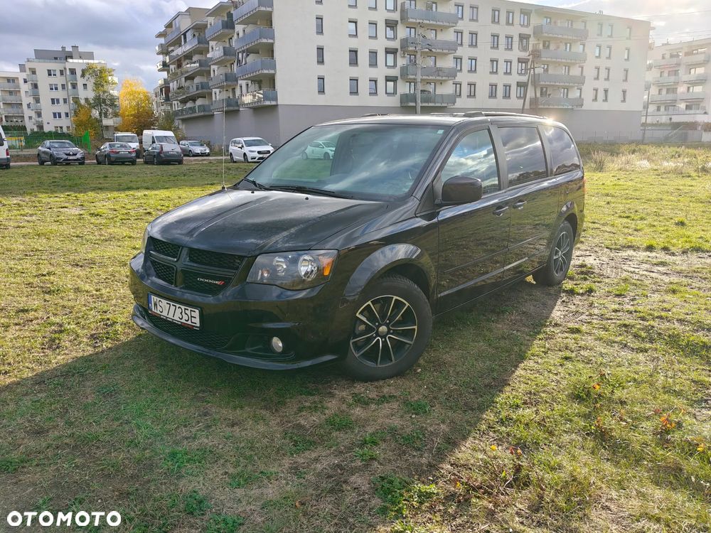 Dodge Grand Caravan 3.6 R/T - 6