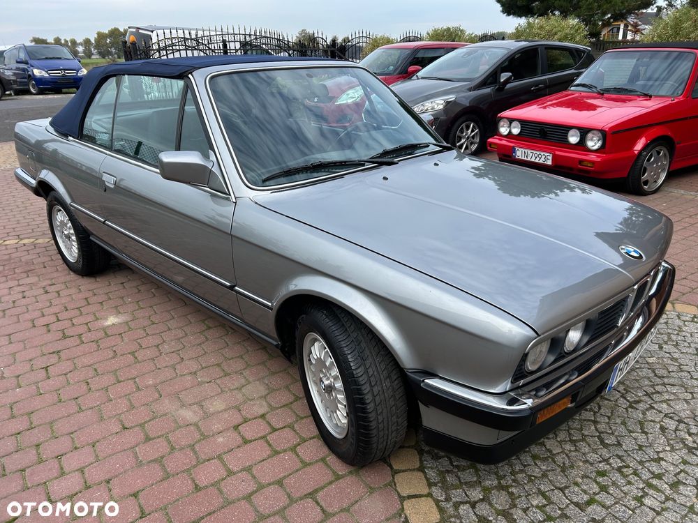 BMW Seria 3 320i - 4