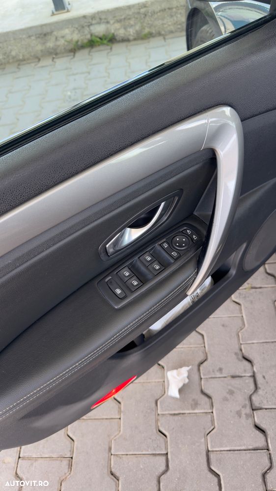 Renault Laguna 2.0 dCi FAP Expression - 10