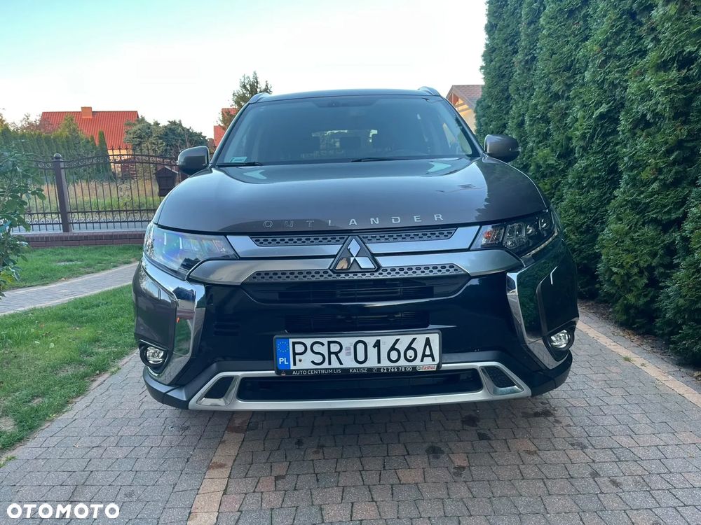 Mitsubishi Outlander - 6