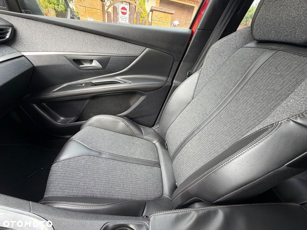 Peugeot 3008 - 37