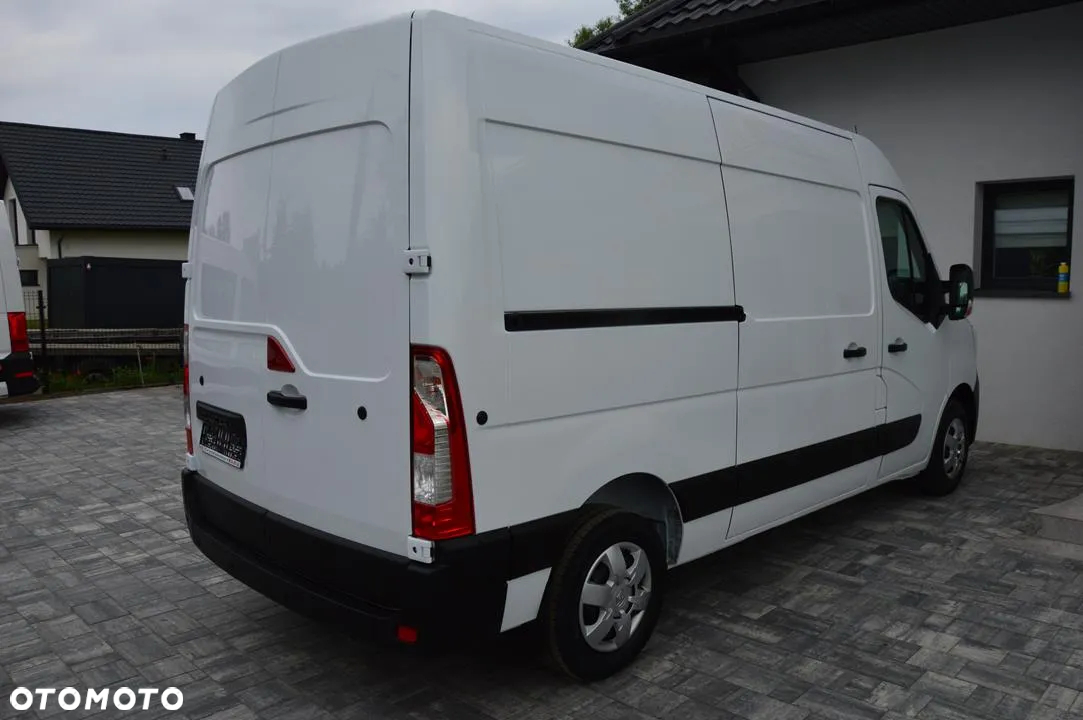 Renault Master - 3