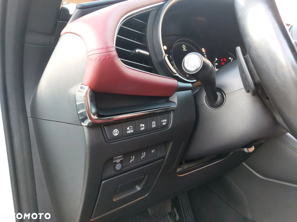 Mazda 3 2.0 mHEV AWD Enso - 27