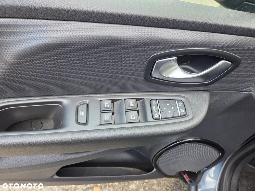 Renault Clio TCe 90 Limited - 30