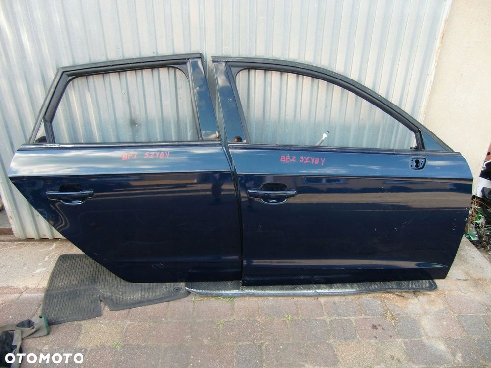 DRZWI PRAWE PRZÓD I TYŁ AUDI A3 8V SOPRTBACK HB ŁADNE - 1