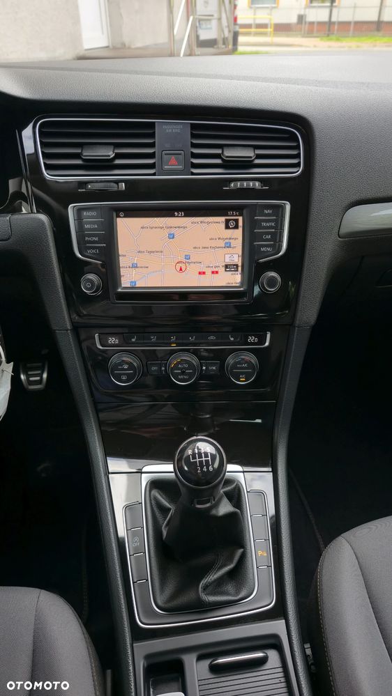 Volkswagen Golf 1.2 TSI BlueMotion Technology Allstar - 8