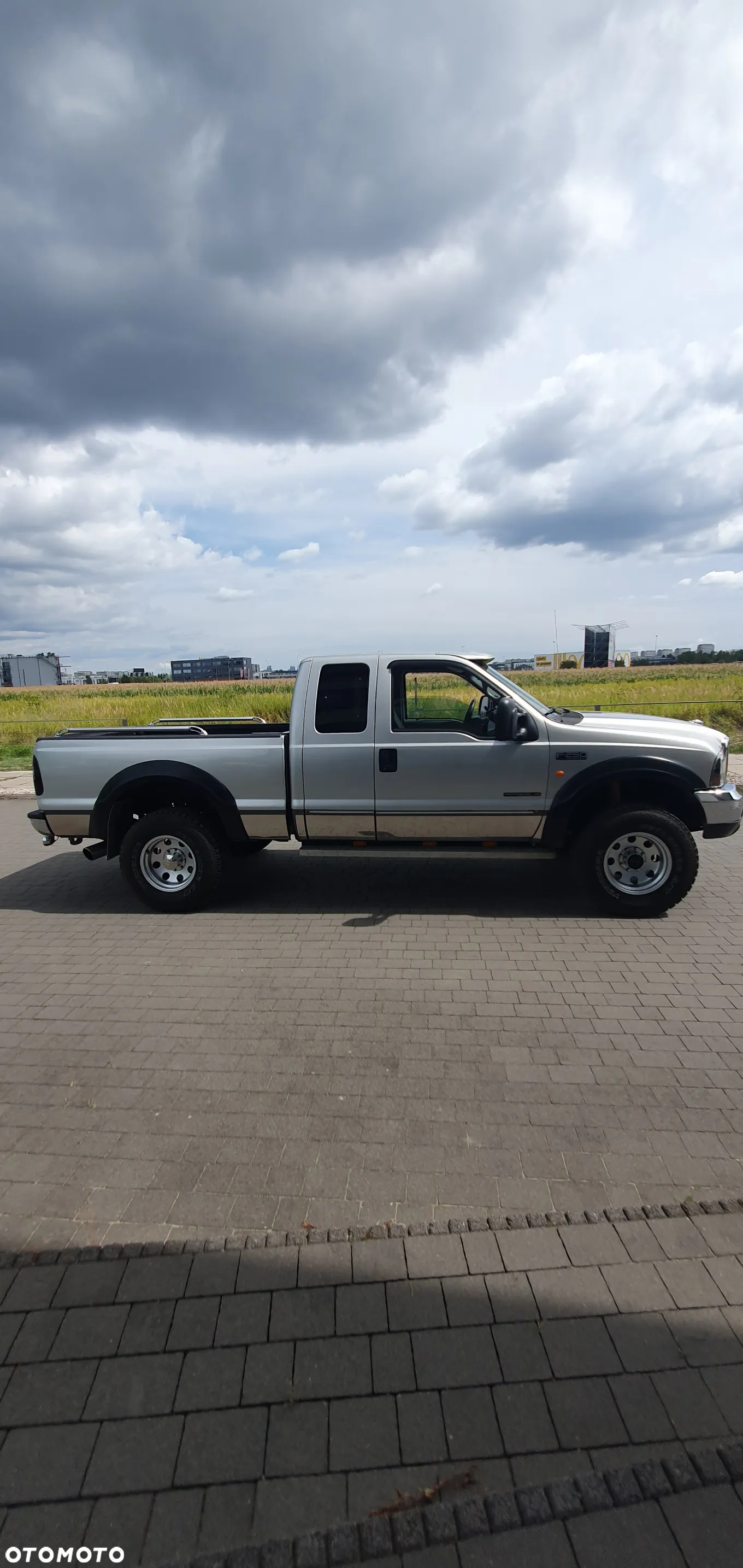 Ford F250 - 4