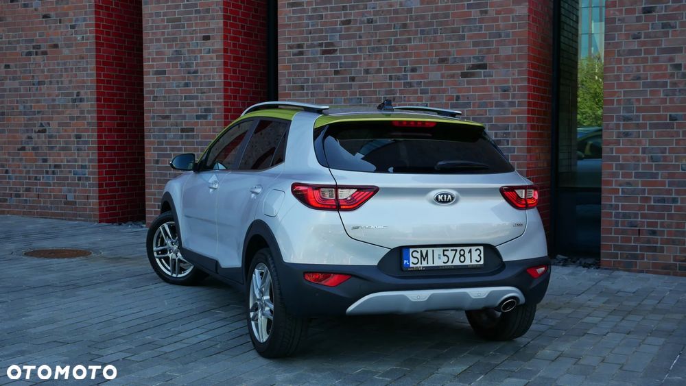Kia Stonic - 4