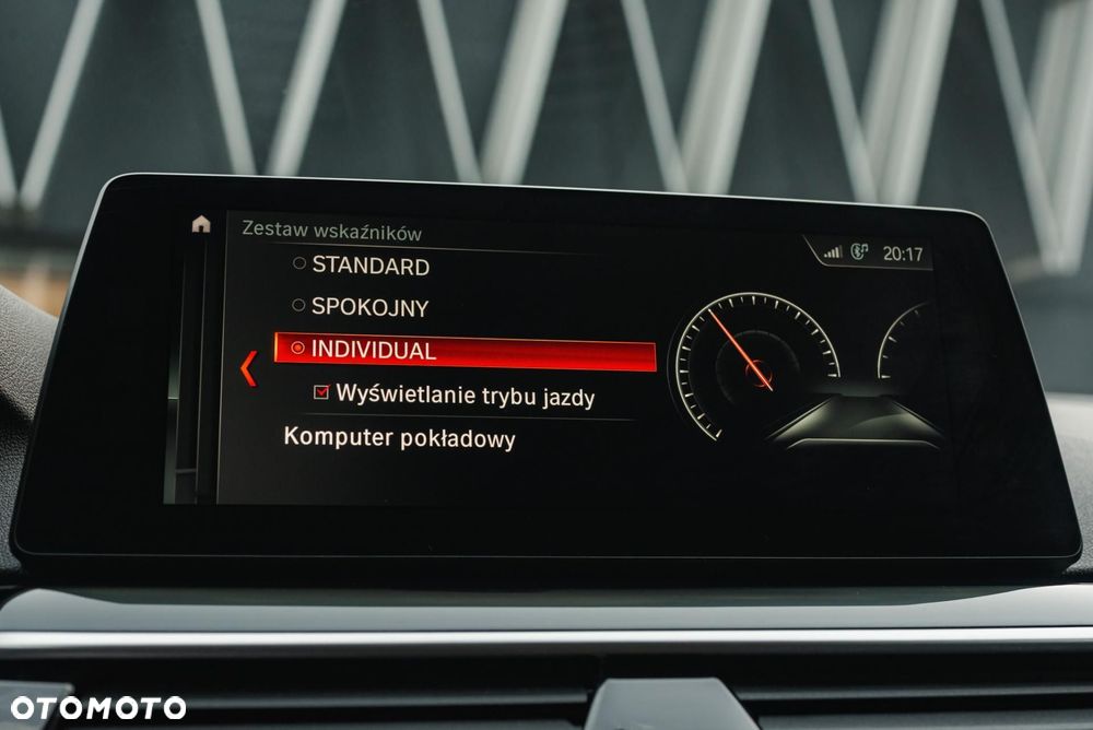BMW Seria 5 520d - 22