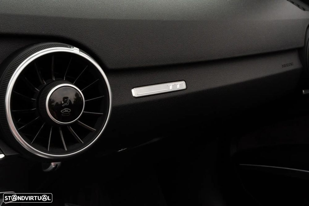 Audi TT Roadster - 25