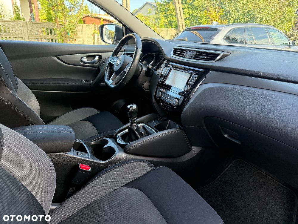 Nissan Qashqai 1.2 DIG-T Tekna - 19
