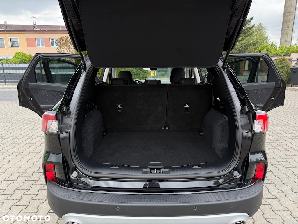 Ford Kuga 1.5 EcoBlue TITANIUM - 33
