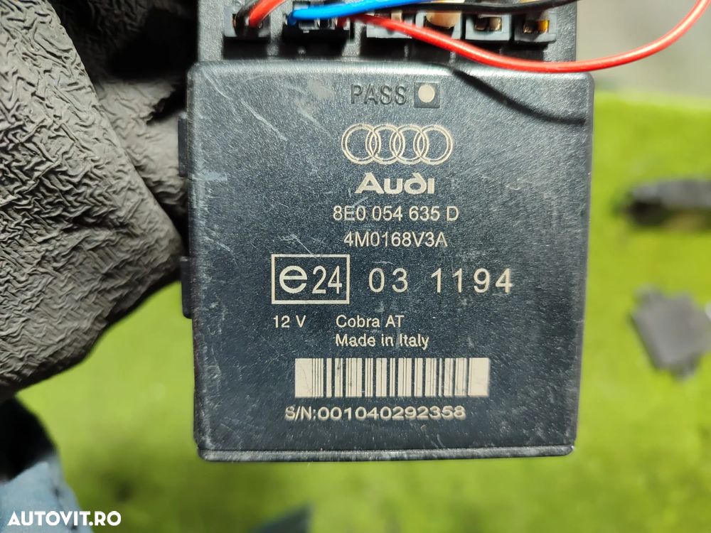 RELEU STABILIZATOR TENSIUNE + MODUL ALARMA + MODUL CONTROL ALARMA + MODUL SENZORI PARCARE AUDI A3 2.0 DIESEL 2012 / 2012-2020 / AUDI A1 1.4 BENZINA 2012 / 2010-2018 / AUDI A4 B8 S LINE 2.0 DIESEL 2010 BERLINA / 2009-2016 / COD OEM 6R0919433 / 1K0907719C / 10R030607 / 8E0054635D - 8