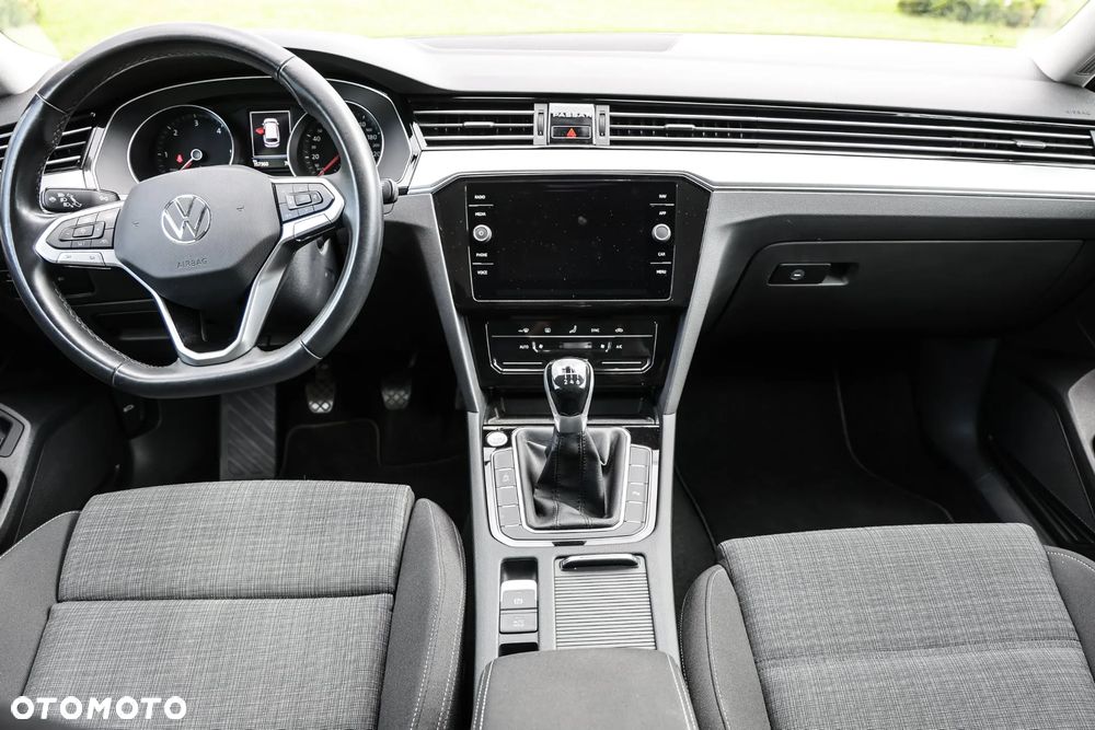 Volkswagen Passat 2.0 TDI EVO Business - 15