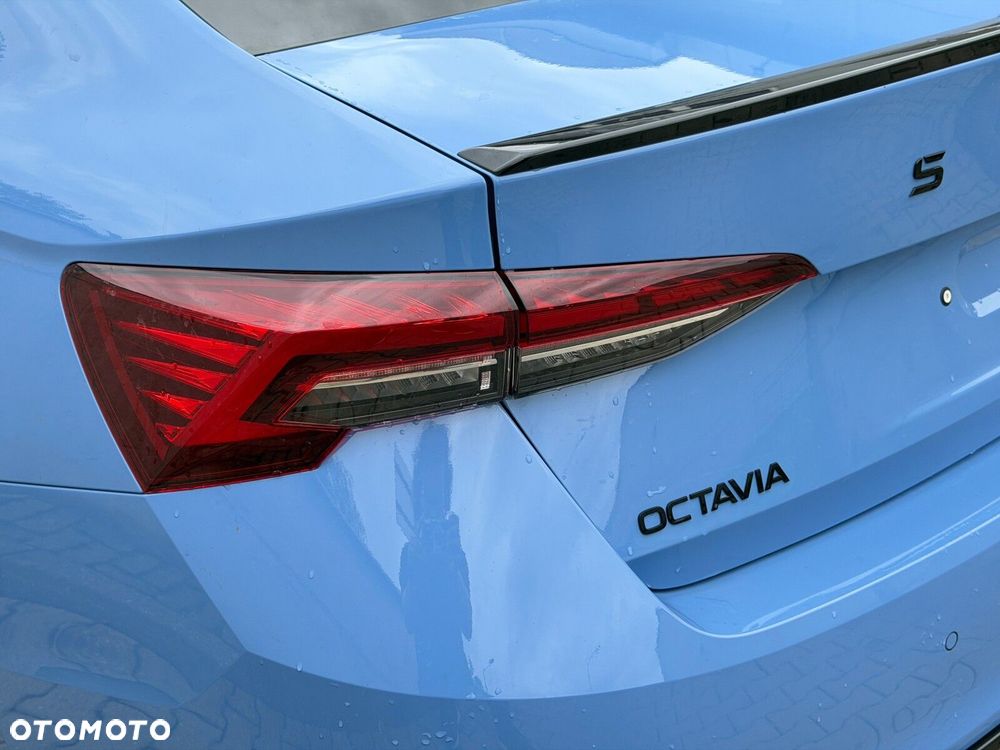 Skoda Octavia 1.5 TSI mHEV Sportline DSG - 24