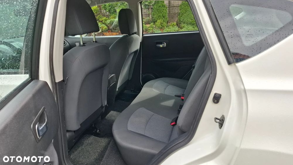 Nissan Qashqai 2.0 4x4 Visia - 10