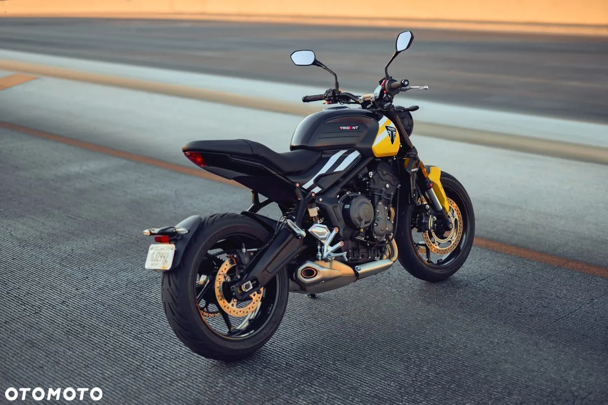 Triumph Trident - 3
