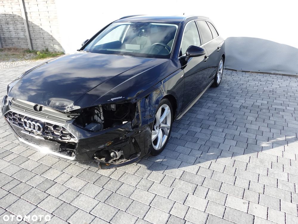 Audi A4 Avant 40 TFSI S tronic - 8