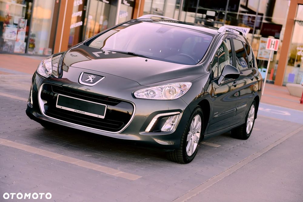 Peugeot 308 HDi FAP 150 Business Line Niveau 2 - 31